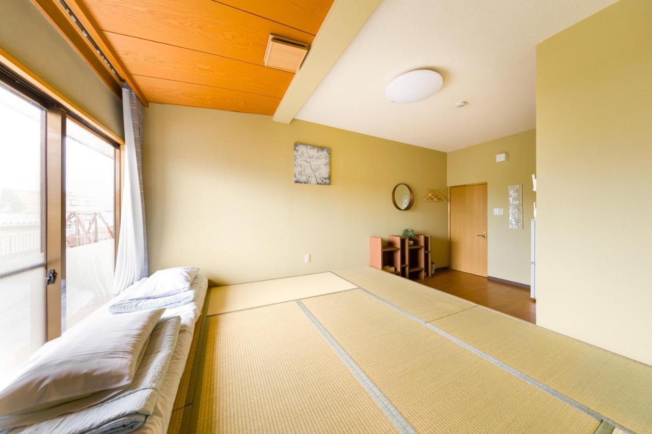 Yolee Guest House Izumisano Exterior photo